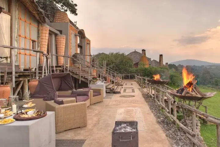 5-Day Signature Luxury Lodge Rwanda Uganda Gorilla and Wildlife Journey with Flexible Start